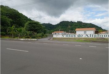 Terreno Comercial en  Tachina, Esmeraldas