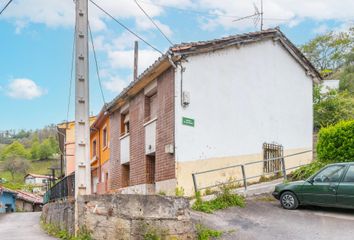 Chalet en  Moreda De Aller, Asturias