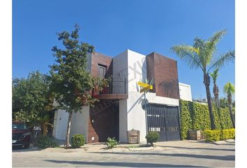 Casa en  Las Lomas Sector Bosques, García, Nuevo León