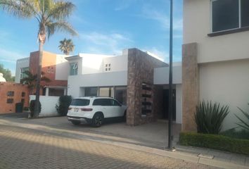 Casa en condominio en  Avenida Don Bosco 61 A, El Pueblito, Corregidora, Querétaro, 76900, Mex