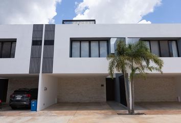 Casa en condominio en  Calle 21, Conkal, Yucatán, 97345, Mex