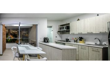 Apartamento en  La Estrella, Antioquia