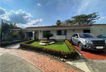 Casa en  Ciudad Jardín, Cali