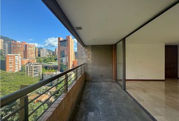 Apartamento en  Suroriente, Medellín