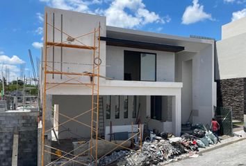 Casa en  El Uro, Monterrey