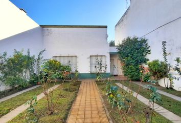 Casa en  Calle Rivadavia 448, Coronel De Marina Leonardo Rosales, Provincia De Buenos Aires, Arg