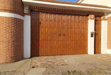 Casa en  Tepetlaoxtoc, Estado De México