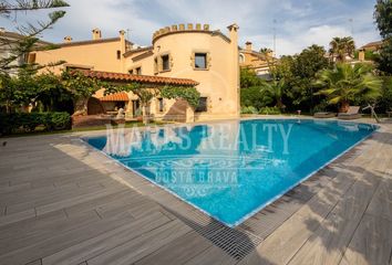 Villa en  Lloret De Mar, Girona Provincia