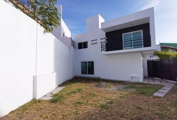 Casa en  Calle Sendero Del Silencio 1-71, Milenio Tercera Sección, Santiago De Querétaro, Querétaro, 76060, Mex