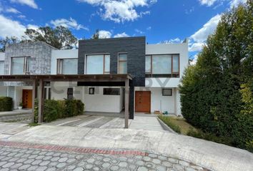 Casa en  Tumbaco, Quito