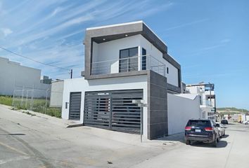 Casa en  Pórticos De San Antonio, Tijuana