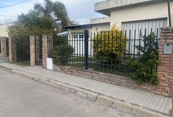 Casa en  Puerto Roldán, Roldán