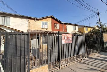 Casa en  Calle Leonora Latorre 2870, Maipú, Santiago, Metropolitana De Santiago, 9270283, Chl