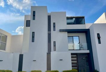 Casa en condominio en  Calle De Las Pitahayas, Zibata, Zona Biznaga, Zibata, Condominio Ceiba, El Marqués, Querétaro, 76269, Mex