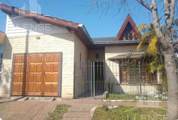 Casa en  Ezpeleta, Partido De Quilmes