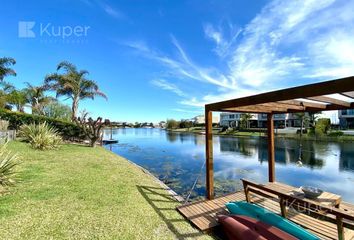 Casa en  Vista Bahía, Partido De Tigre