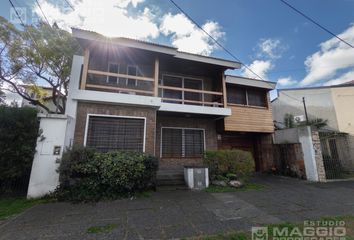 Casa en  Castelar, Partido De Morón