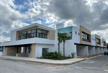 Casa en condominio en  X Canatún, Mérida, Yucatán, Mex