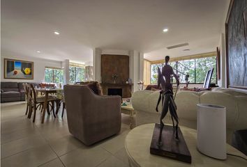 Apartamento en  Poblado, Medellín