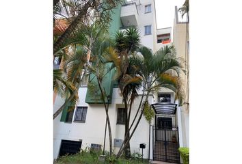 Apartamento en  Poblado, Medellín