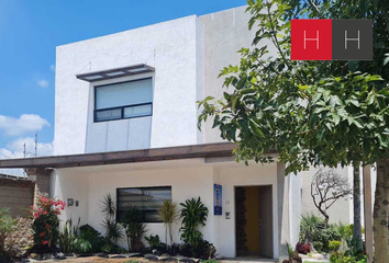 Casa en  Calle Miguel Hidalgo, Santa Clara Ocoyucan, Ocoyucan, Puebla, 72850, Mex