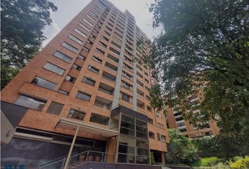 Apartamento en  Loma De Los Parra, Medellín