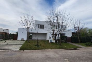 Casa en  Santa María De Tigre, Partido De Tigre