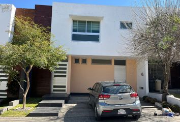 Casa en  Boulevard Valle Imperial, Valle Imperial, Zapopan, Jalisco, 45134, Mex