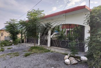 Casa en  General Zaragoza, Nuevo León