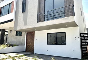 Casa en condominio en  Privada Senda Del Roble, Bosques Vallarta, Zapopan, Jalisco, 45222, Mex