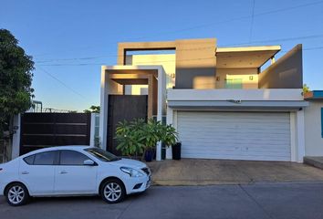 Casa en  Nuevo Culiacán, Culiacán