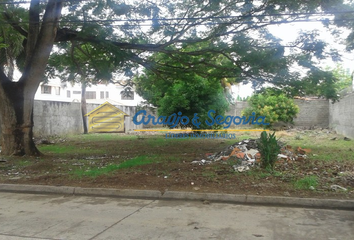 Lote de Terreno en  El Recreo, Montería