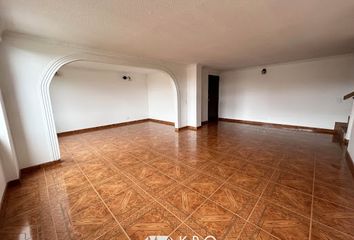 Apartamento en  Niza Viii, Bogotá