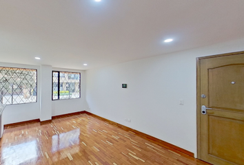 Apartamento en  Santa Barbara Norte, Bogotá