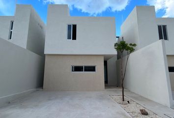 Casa en  Calle 22, Cholul, Mérida, Yucatán, 97305, Mex