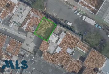 Lote de Terreno en  Villa Nueva, Medellín