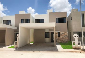 Casa en  Calle 57-a 117-419, Lázaro Cárdenas, Mérida, Yucatán, 97157, Mex