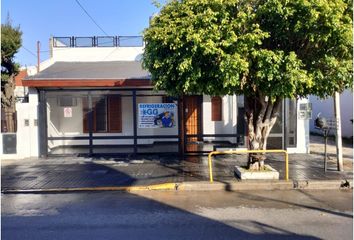 Casa en  Isidro Casanova, La Matanza