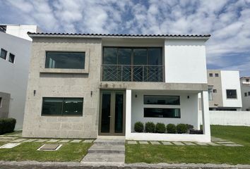 Casa en condominio en  Calle Ignacio Zaragoza, Metepec, México, 52144, Mex