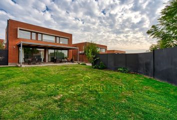 Casa en  Peñalolén, Provincia De Santiago