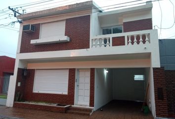 Casa en  Saladero Mariano Cabal, Santa Fe