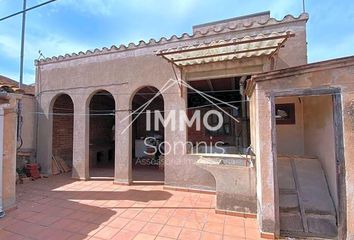 Edificio en  La Bisbal D'emporda, Girona Provincia