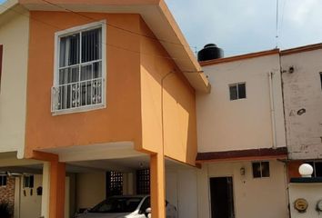 Casa en  Calle Cascadas 73-199, Laguna Real, Veracruz, Veracruz De Ignacio De La Llave, 91790, Mex