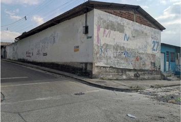 Bodega-Galpon en  Tarqui, Guayaquil