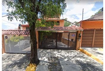 Casa en  Fraccionamiento Viveros De La Loma, Tlalnepantla De Baz