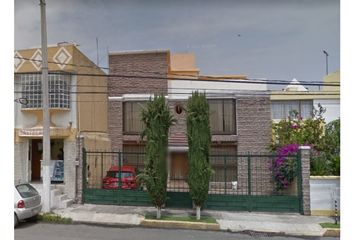 Casa en  Fraccionamiento Viveros De La Loma, Tlalnepantla De Baz