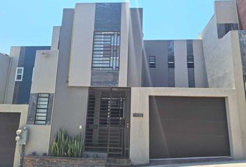 Casa en  Cañón De La Pedrera, Tijuana