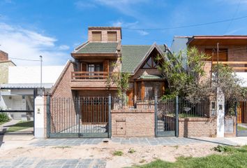 Casa en  Bernal, Partido De Quilmes