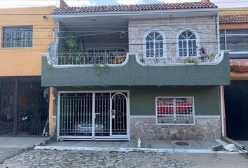 Casa en  San Martín De Las Flores De Arriba, Tlaquepaque