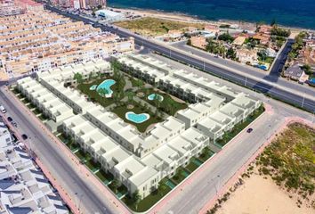 Chalet en  Distrito 2 - Urbanizaciones - Los Naúfragos, Torrevieja